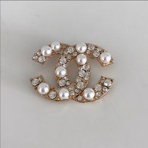 Crystal and pearl Chanel brooch